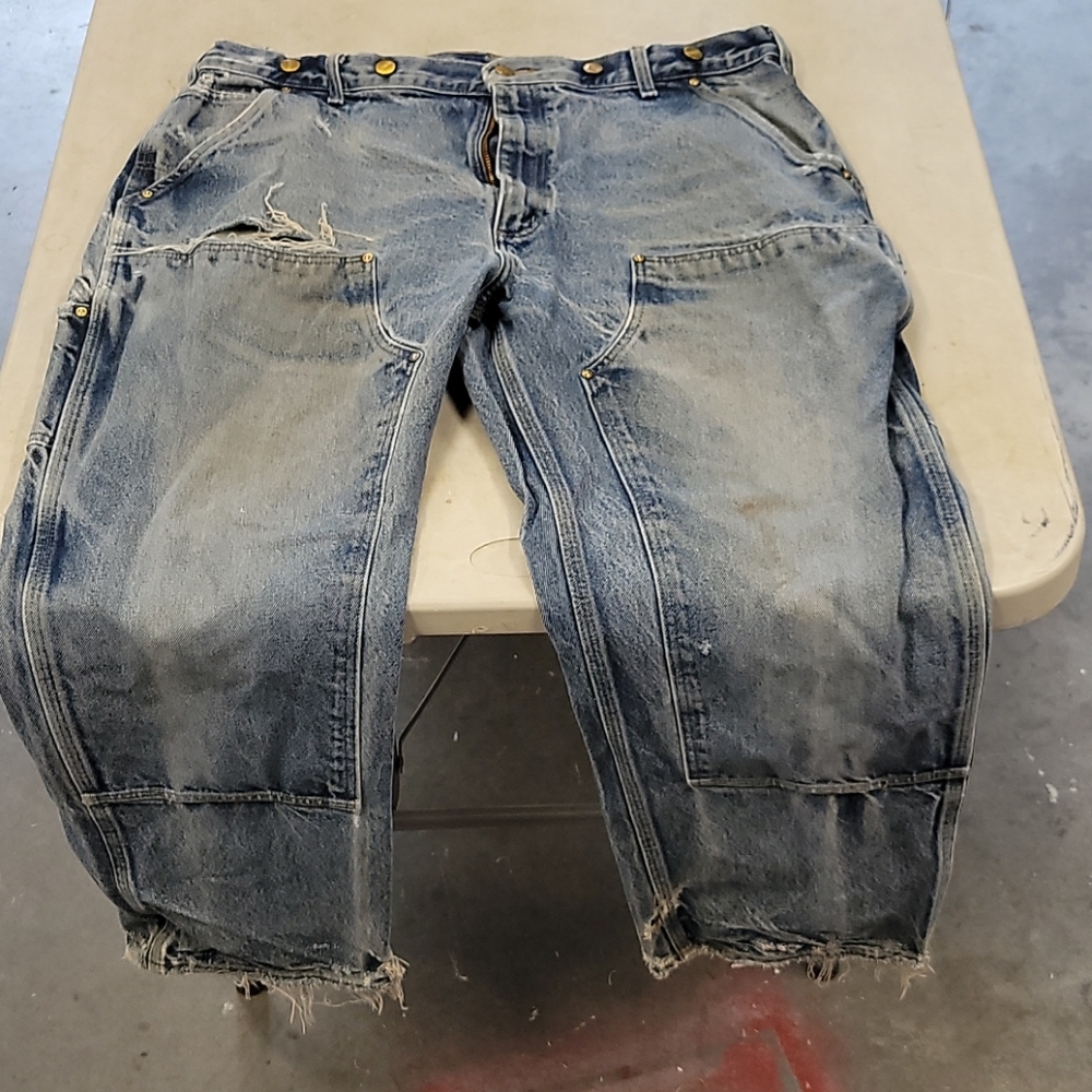 Distressed Carhartt suspender work jeans 40 x 30